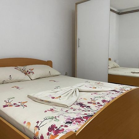 Apartmani Dora Leskovac Leskovac  Extérieur photo