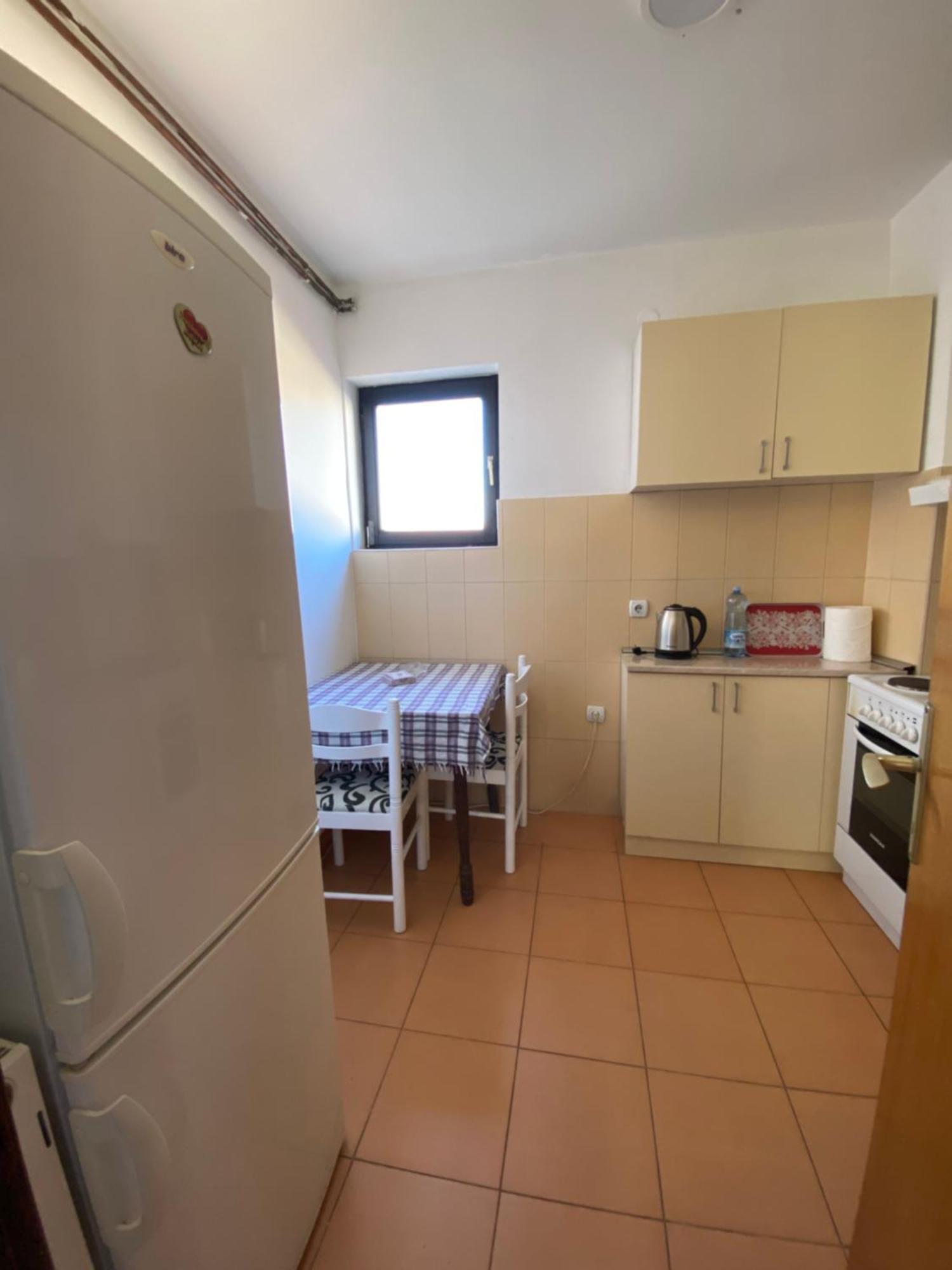 Apartmani Dora Leskovac Leskovac  Extérieur photo