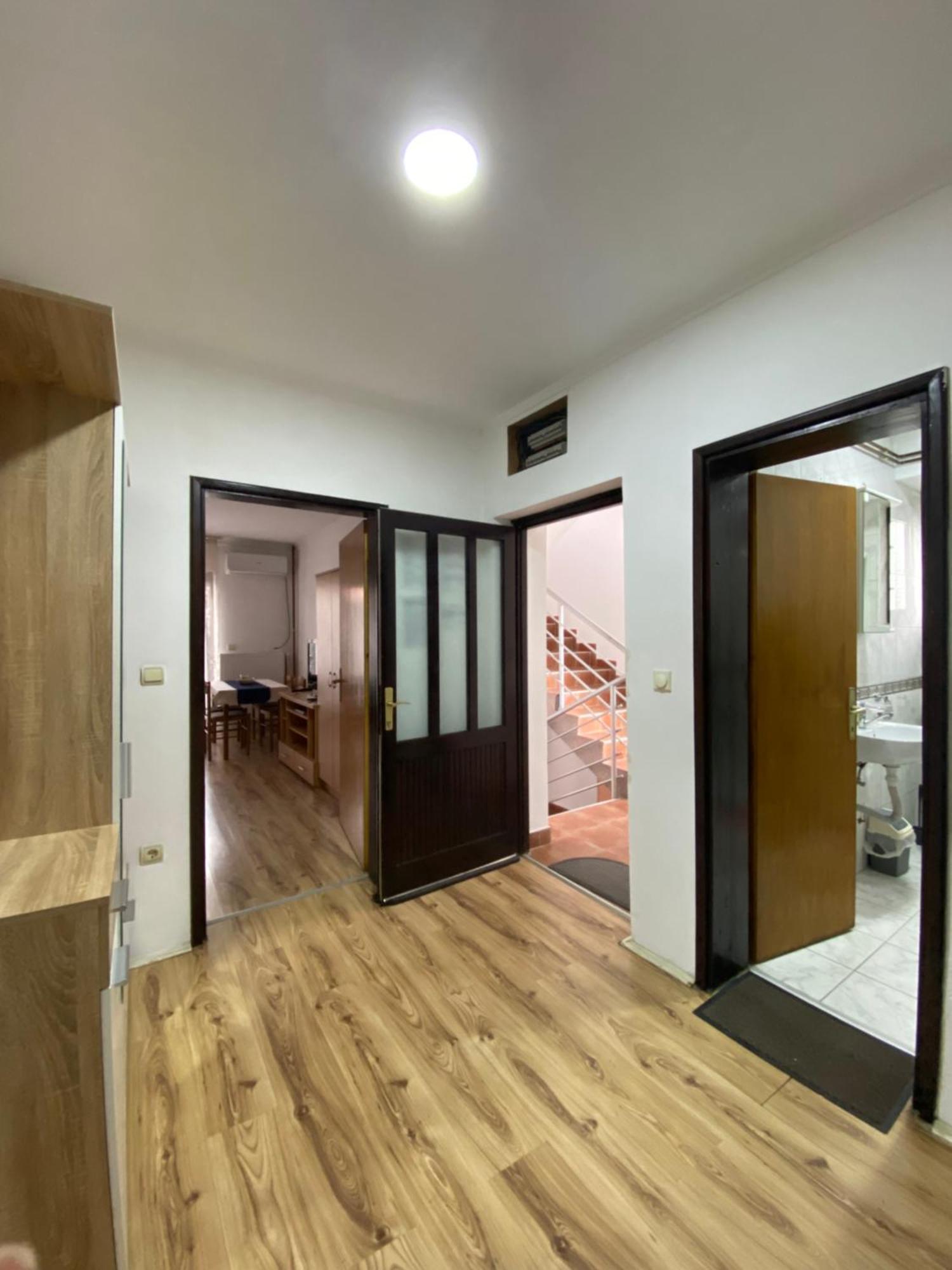 Apartmani Dora Leskovac Leskovac  Extérieur photo