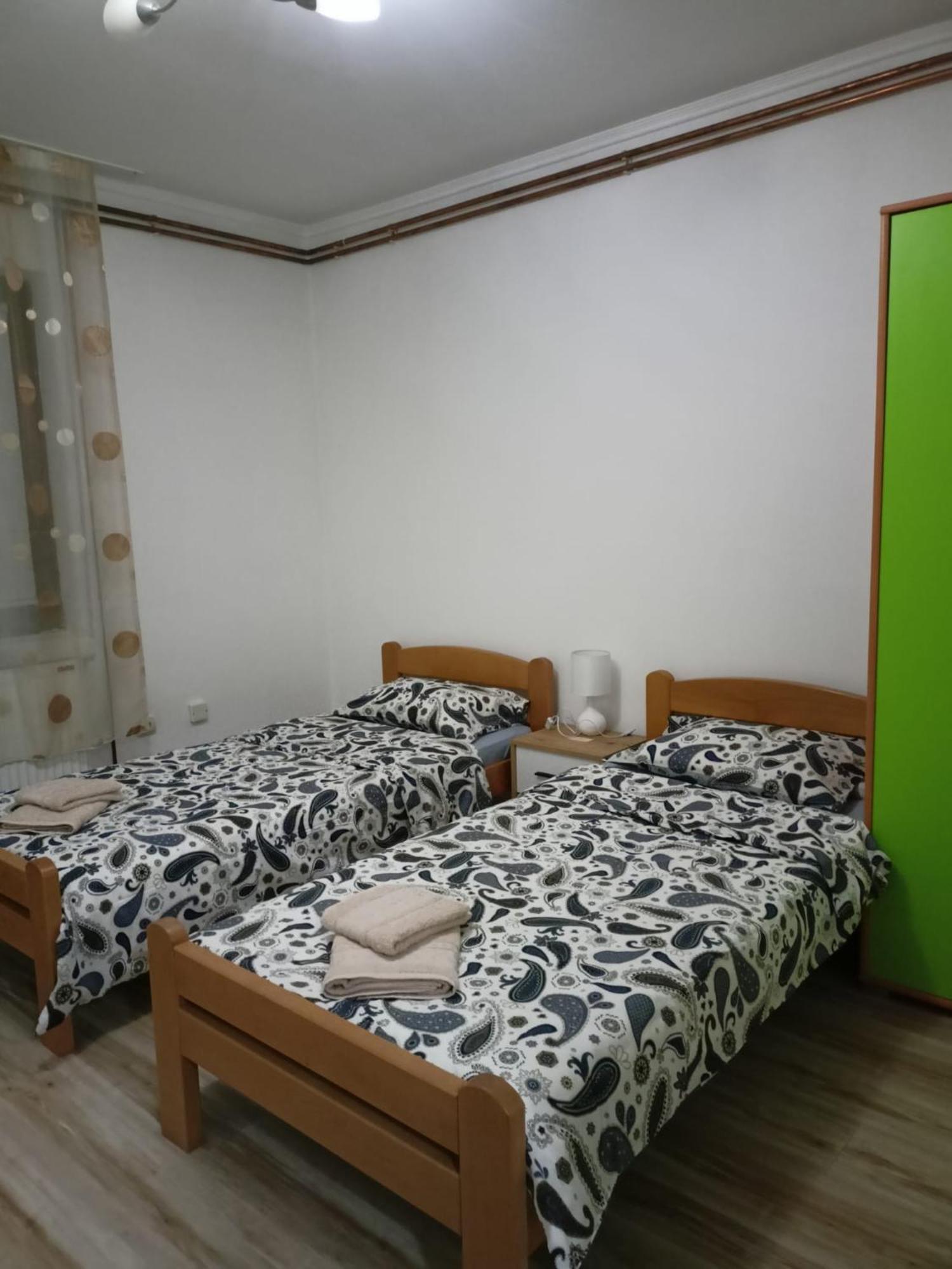 Apartmani Dora Leskovac Leskovac  Extérieur photo